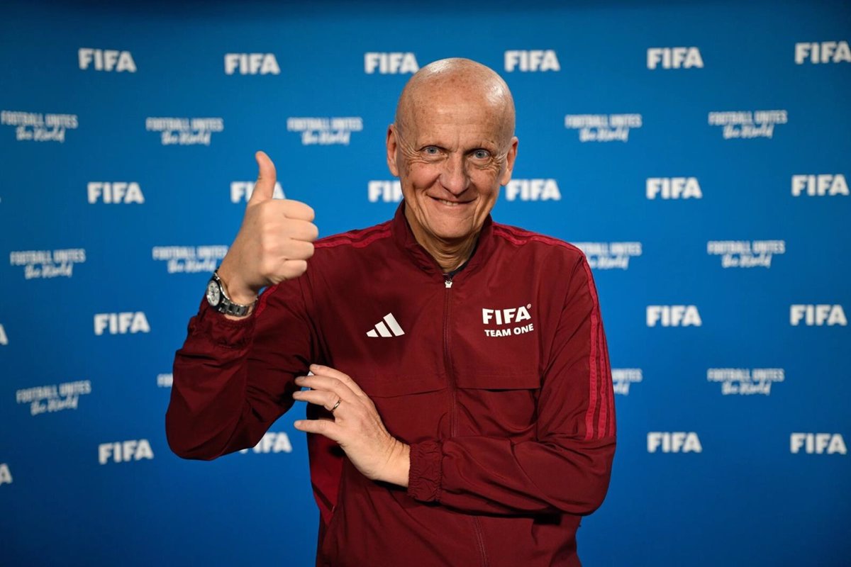 Cámaras en los árbitros: Collina apuesta por una revolución tecnológica en el Mundial de Clubes