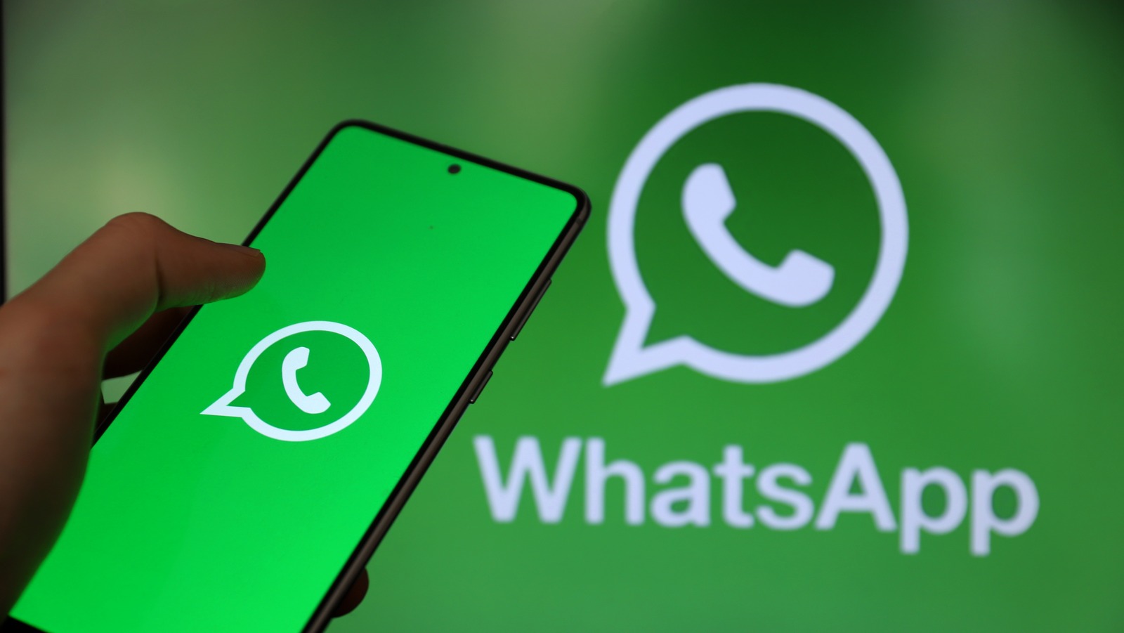 El “modo espía” de WhatsApp: cómo leer mensajes sin dejar rastro