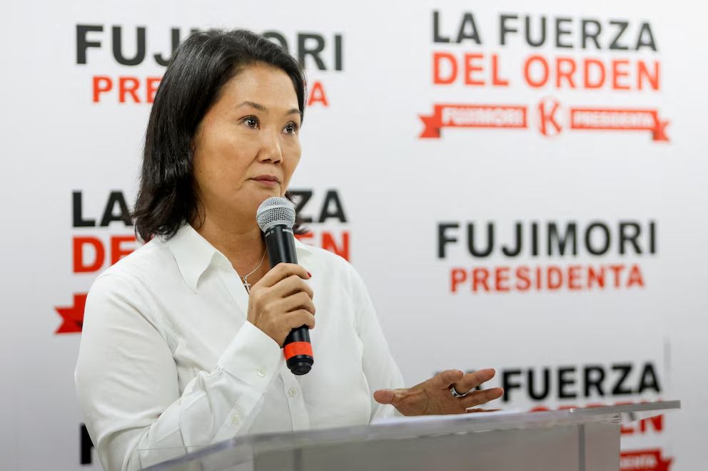 Conteo al 100% en Perú da ventaja a Keiko Fujimori; resultado oficial llegará el 3 de julio