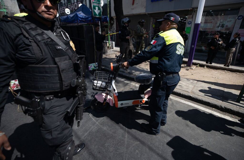 Policías auxiliares y bancarios ya podrán multar en CDMX: estas son las alcaldías donde aplicarán infracciones